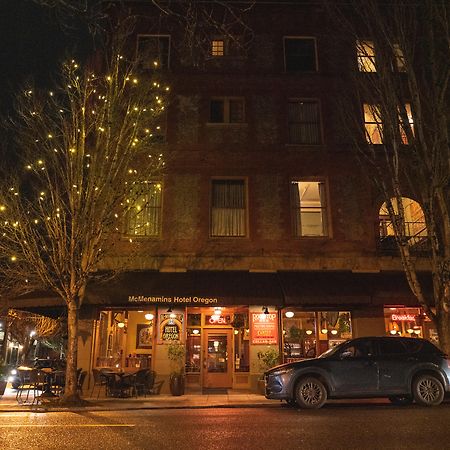 Mcmenamins Hotel Oregon McMinnville Bagian luar foto
