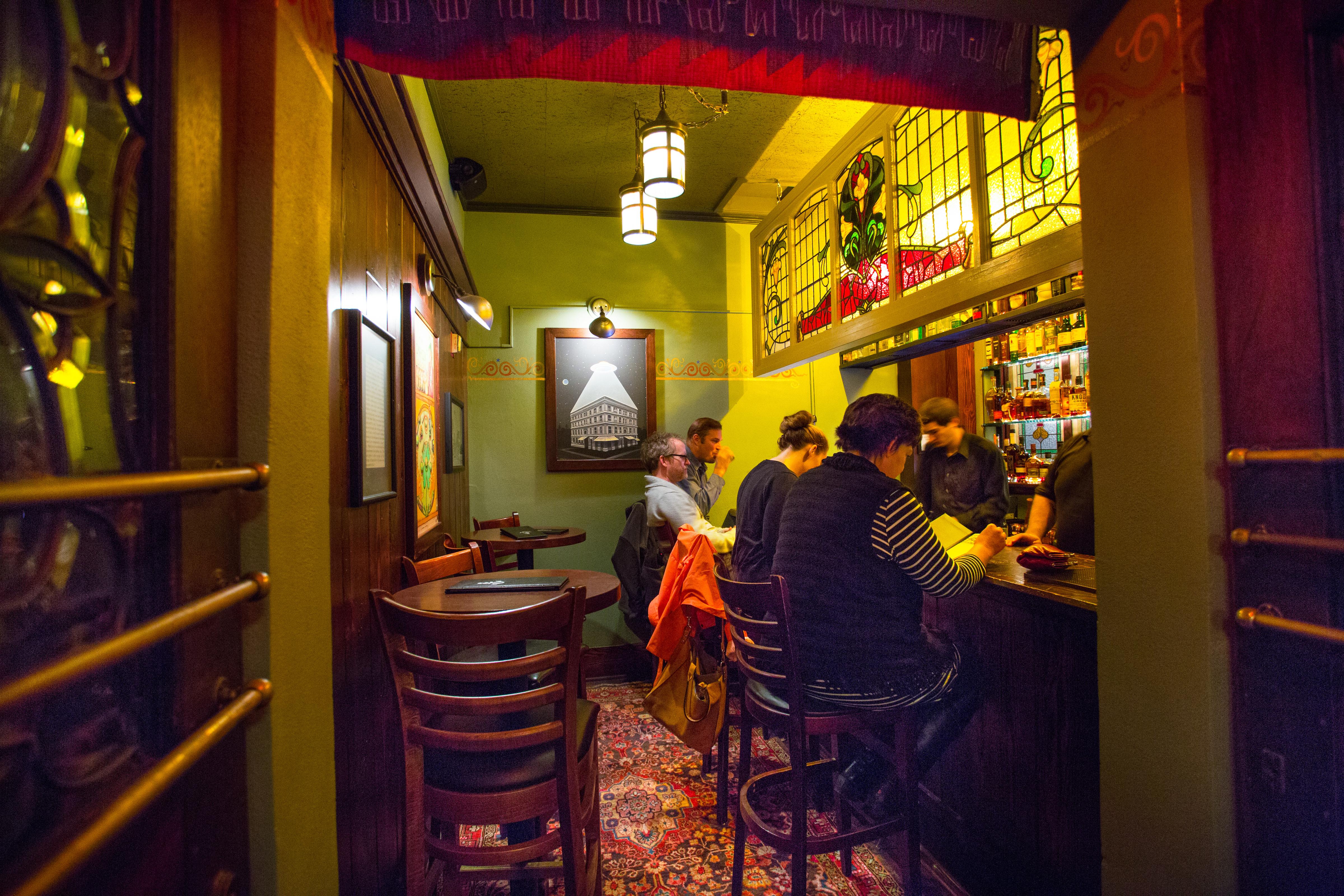 Mcmenamins Hotel Oregon McMinnville Bagian luar foto